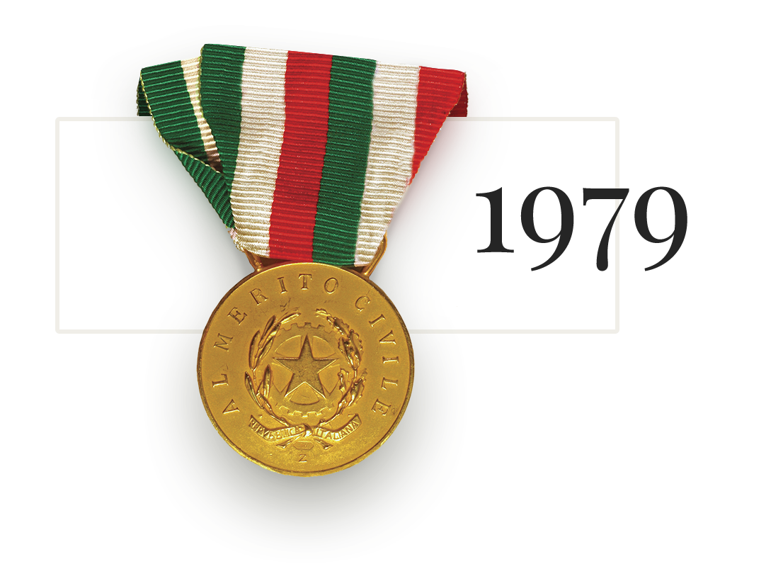 Medaglia della Premiazione della Fedeltà al Lavoro e del Progresso Economico del 1979