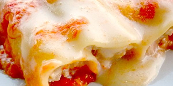 Cannelloni ripieni con salsiccia e ricotta: la ricetta | Pomodoro Petti