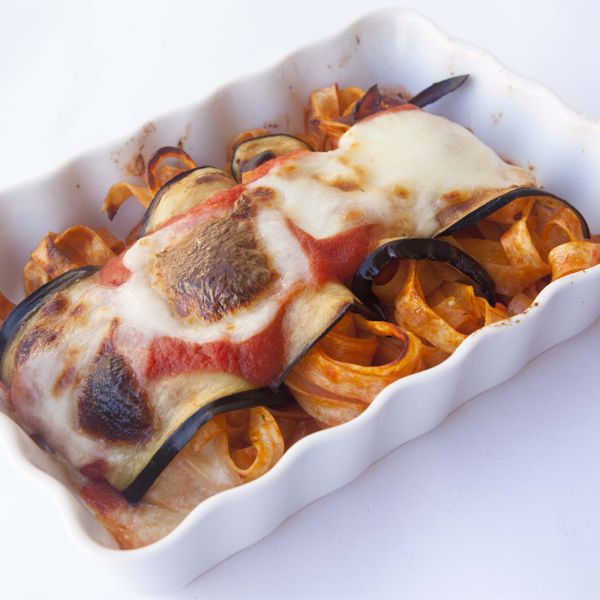 Involtini di melanzane e tagliatelle al forno: la ricetta | Pomodoro Petti